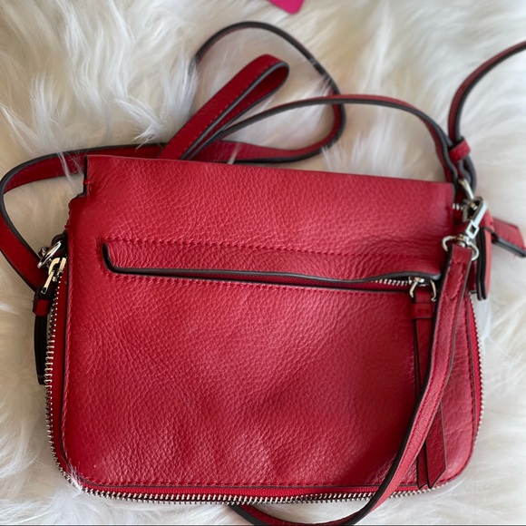 Vince Camuto Eris Leather Crossbody Bag - Picture 3 of 8